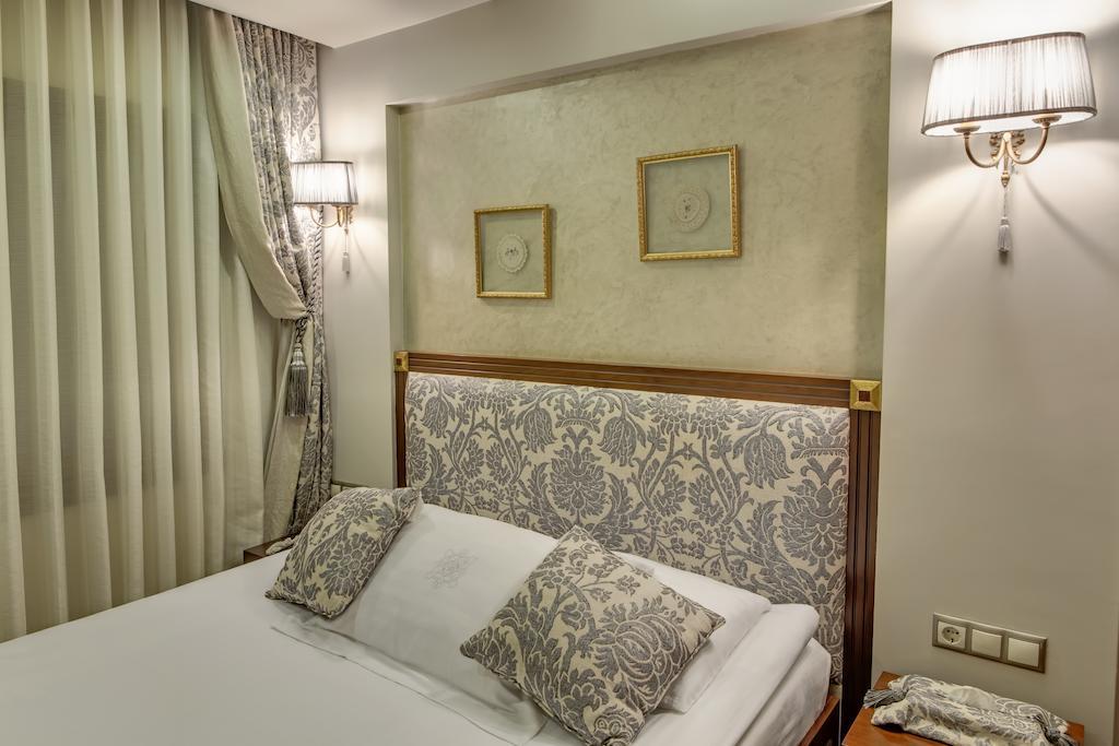 Bulbul Yuvasi Boutique Hotel Foça Eksteriør billede